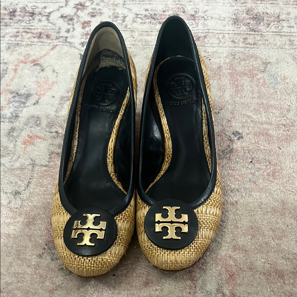 Tory Burch Tan and Black Wedges with Logo Medallion